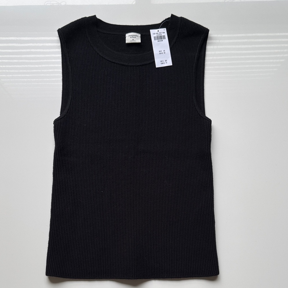 Abercrombie & Fitch Black Sleeveless Sweater